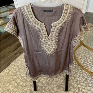 Theme Brown Embroidered Boho Blouse Size M Gold Stitch Tunic Top Short Sleeve